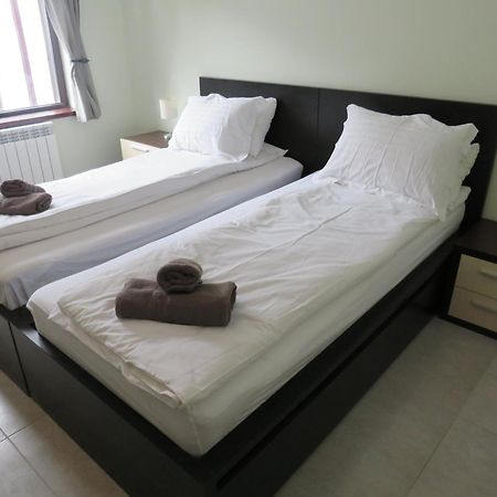 Flora Daisy Apartment Nr 28 波罗维茨 外观 照片